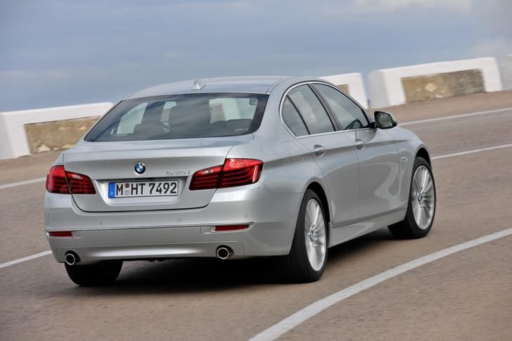BMW 5-series facelift photo gallery
